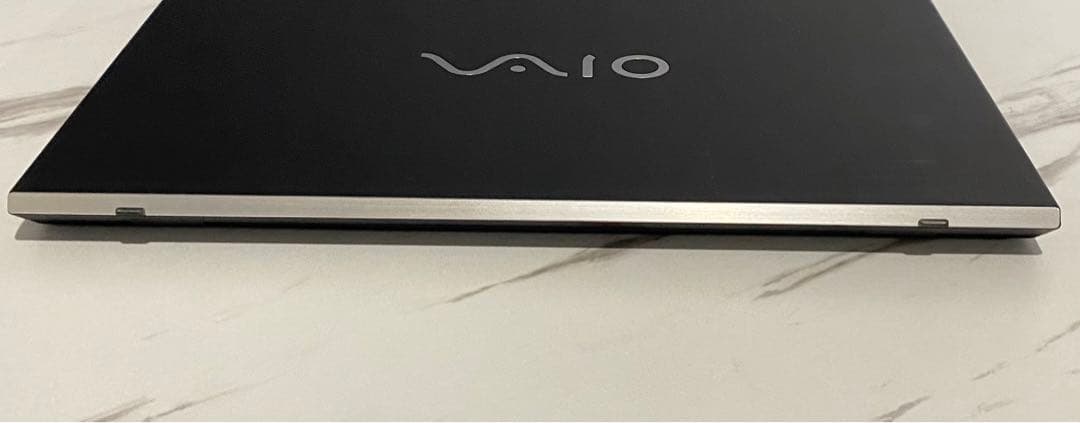 Sony Vaio VJPG11C11N i7-8550U 8GB 256GB