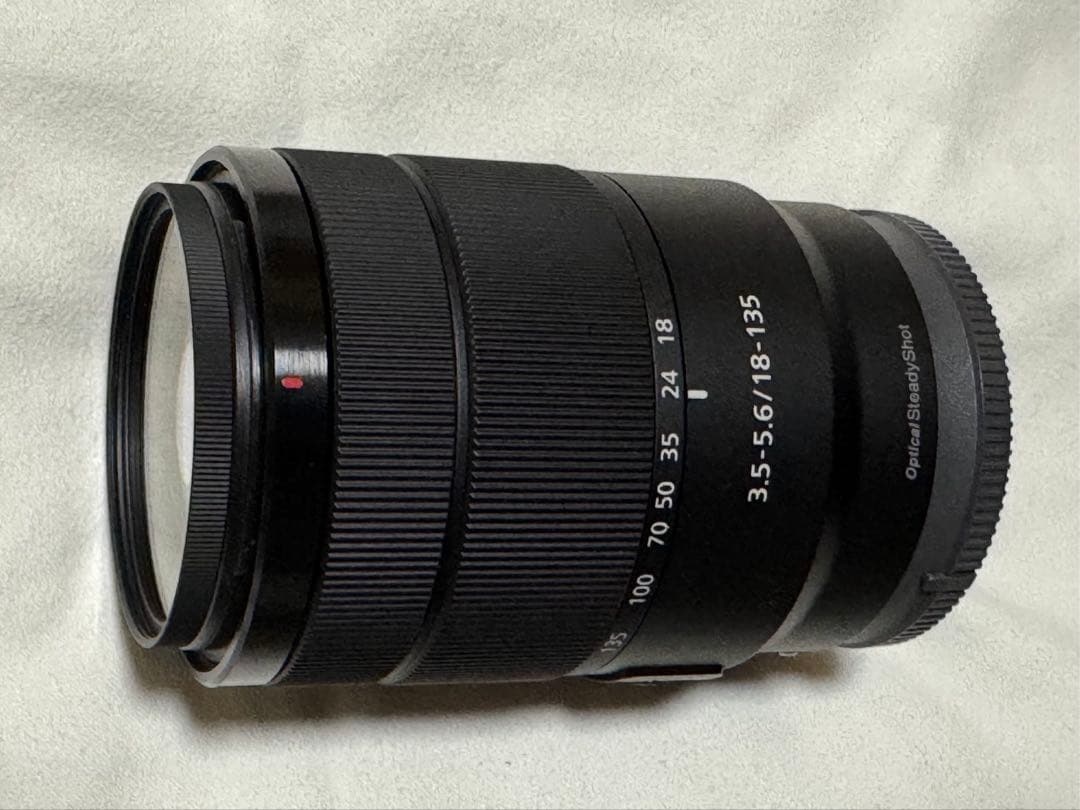 値下げ【美品】E 18-135mm F3.5-5.6 OSS
