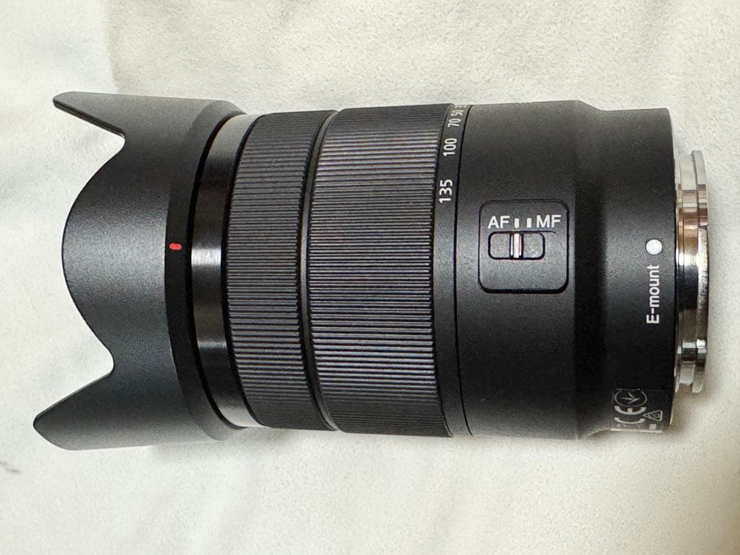 値下げ【美品】E 18-135mm F3.5-5.6 OSS