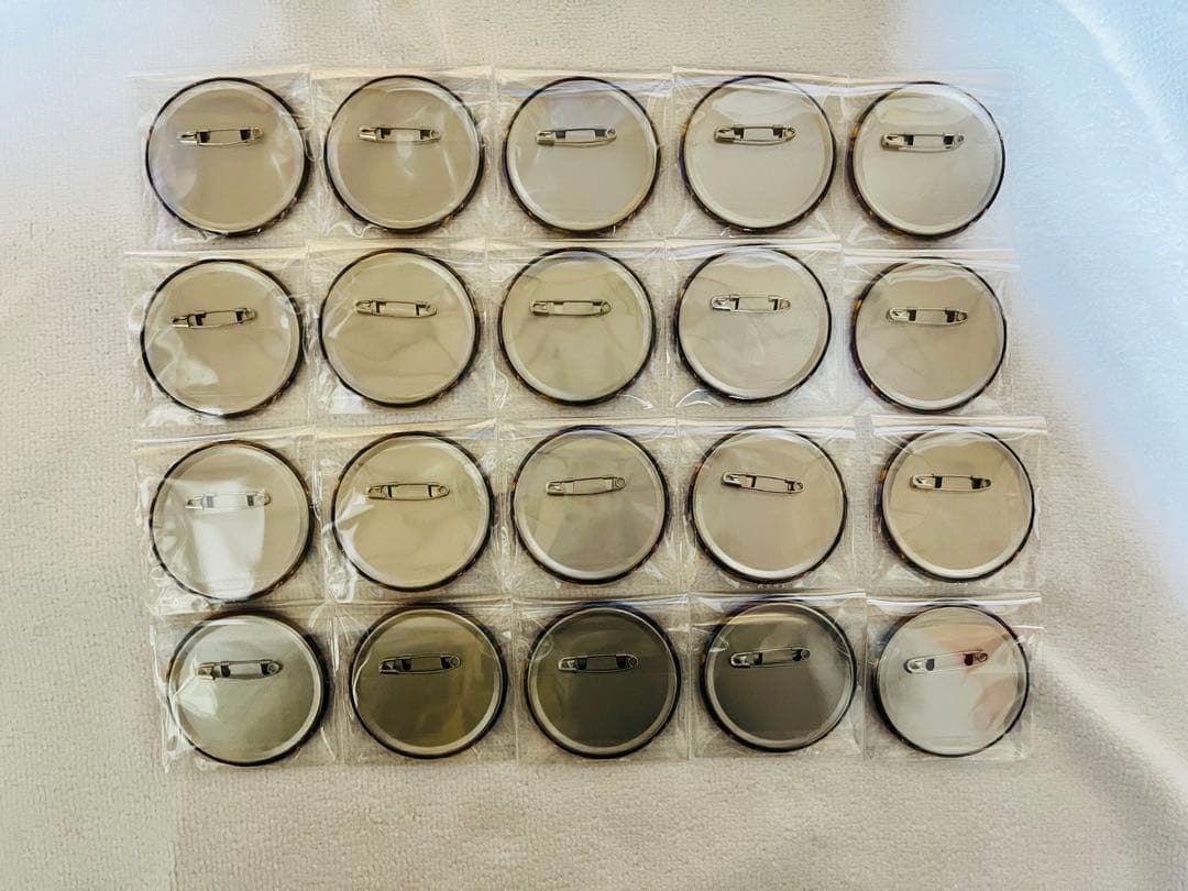 ゆ*ー様 プロセカ グリ缶 小豆沢こはね 40B