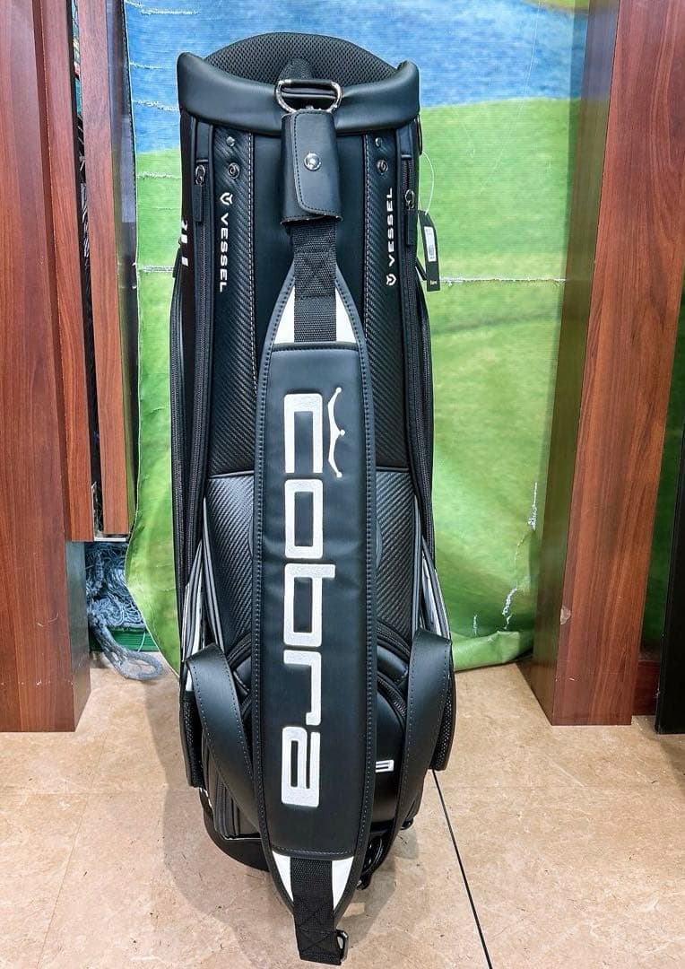 Cobra Vessel キャディバッグ ブラック/ホワイト 新品 - メルカリ