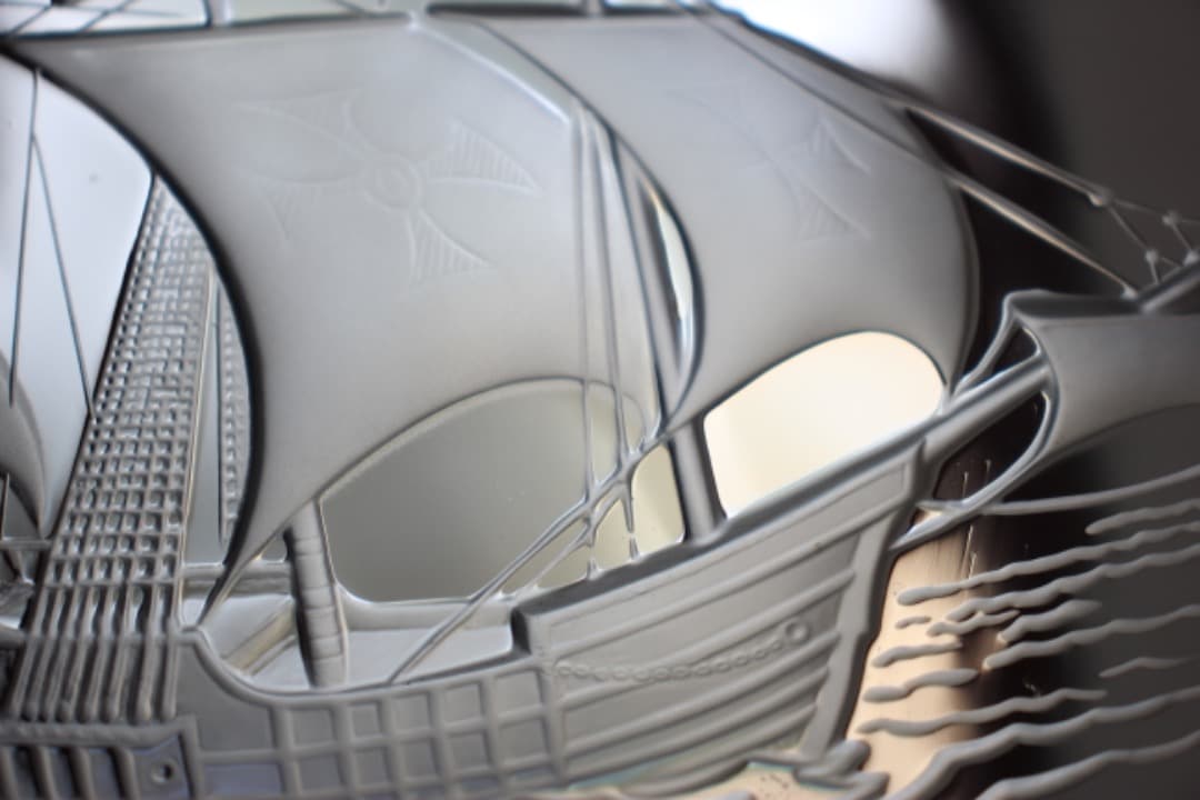 未使用 ラリック 帆船図 彫刻ガラスプレート 絵皿 - メルカリ