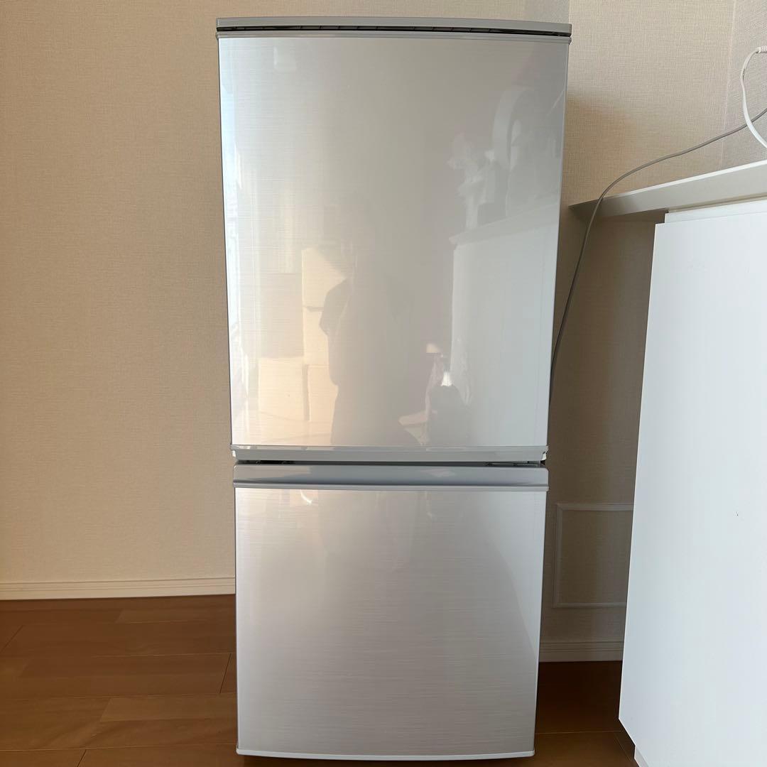 美品　SHARP ノンフロン冷凍冷蔵庫 SJ-XW46R | 冷蔵庫：シャープ
