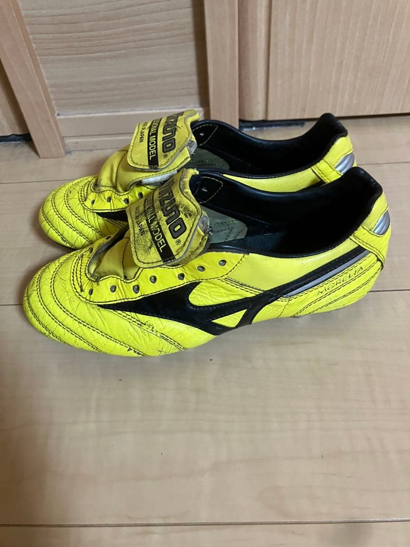 MIZUNO モレリア2 イエロー 30周年 24.0cm