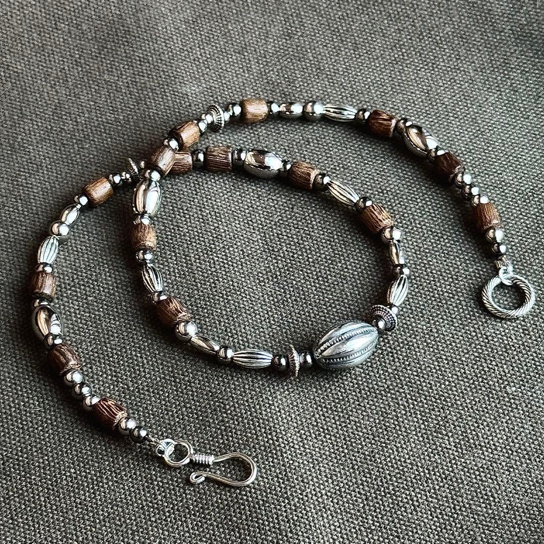 インディアンジュエリー　ナバホ　ビンテージ　ネックレス　ネイティブアクセサリー ナバホ ハンドメイド シルバー925 ナバホパールビーズ ネックレス