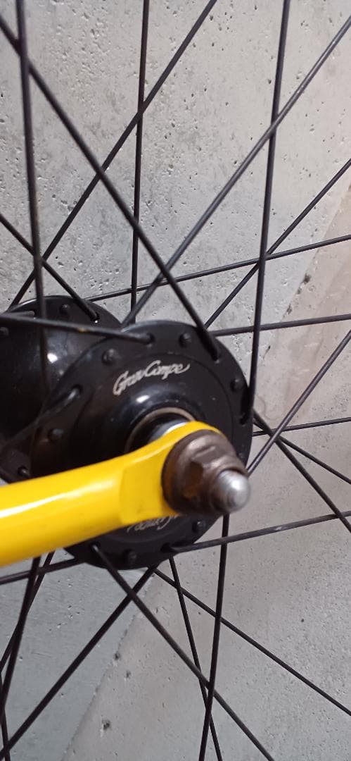 希少・実戦向き UMEZAWA トラックレーサー 完成車 NJSパーツ多数