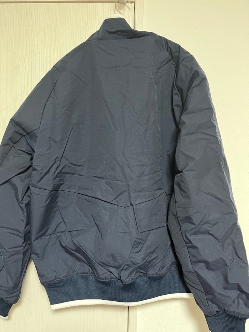 新品未使用 プロコレ 東京ヤクルトスワローズMajesticジャケット L