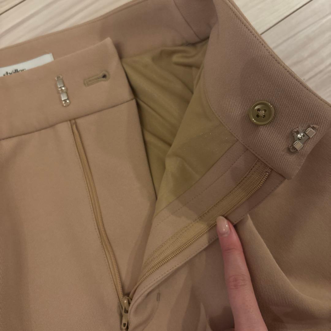 Sheller ベージュ プリーツキュロット ハイウエスト - メルカリ