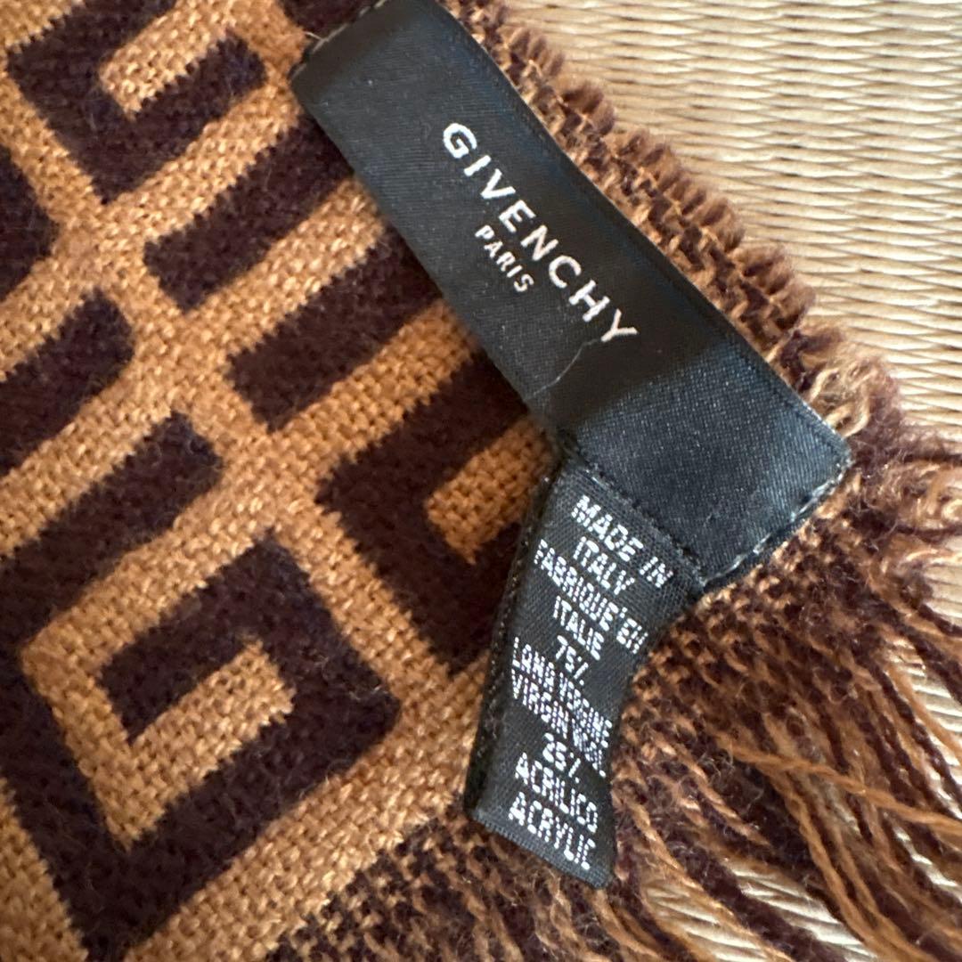 yvnlazy着用 GIVENCHY マフラー モノグラム - メルカリ