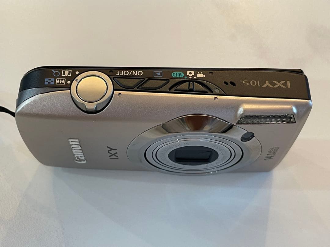 Canon IXY 10Sデジタルカメラ14.1 -ジャンク