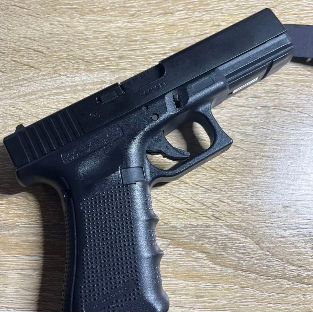 東京マルイ　G17グロック17 gen4 箱　サイトマウント付き
