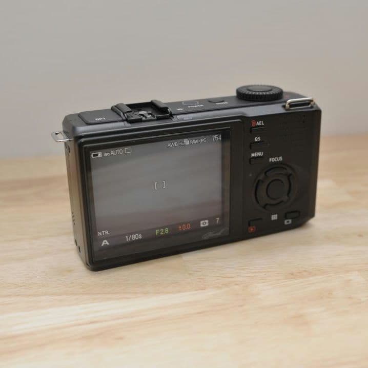 SIGMA dp1 Merrill 美品｜Foveon X3 名機｜バッテリー4 - メルカリ