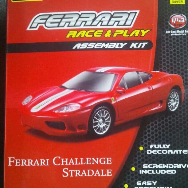 プラモデル  Ferrari     1/43 Ixo - Ferrari Enzo - 1/43 - HTC - MODELISMO