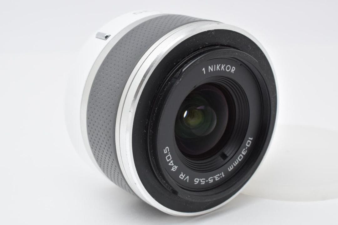 Nikon 1 NIKKOR 10-30mm F3.5-5.6 VR レンズ