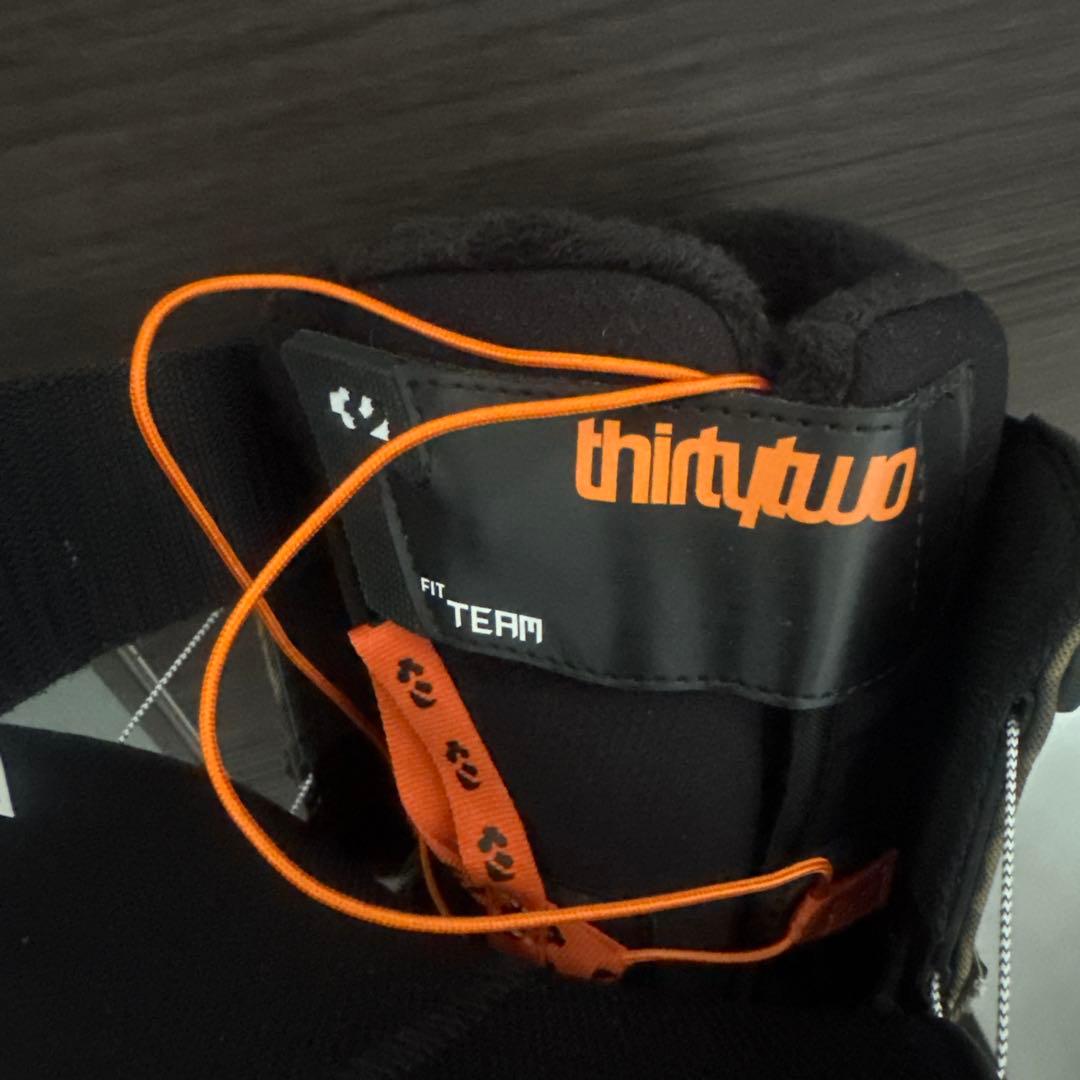 【新品】thinktwice BOAシステム スノーボードブーツ 24.0cm