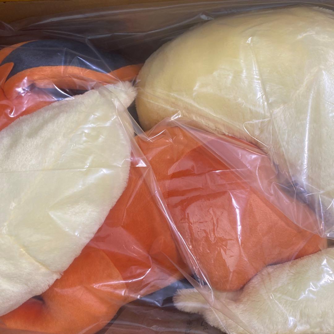 等身大　ブースター　ポケモンセンター　寝そべり　ぬいぐるみ