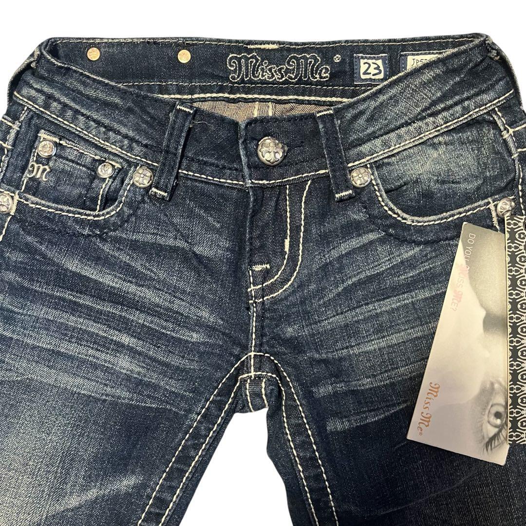 レア】00s MissMe ブーツカットデニム 刺繍 ラインストーン y2k - メルカリ