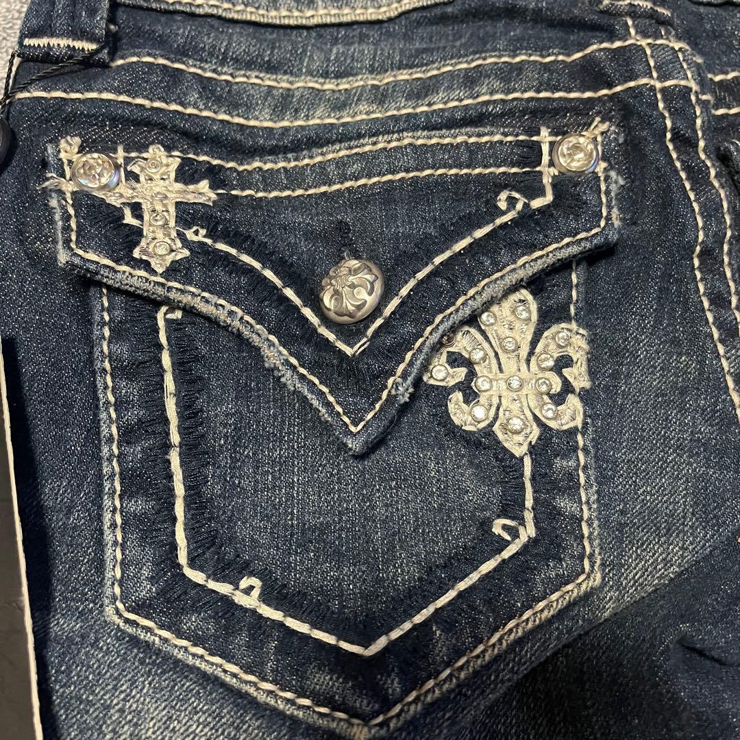 レア】00s MissMe ブーツカットデニム 刺繍 ラインストーン y2k - メルカリ