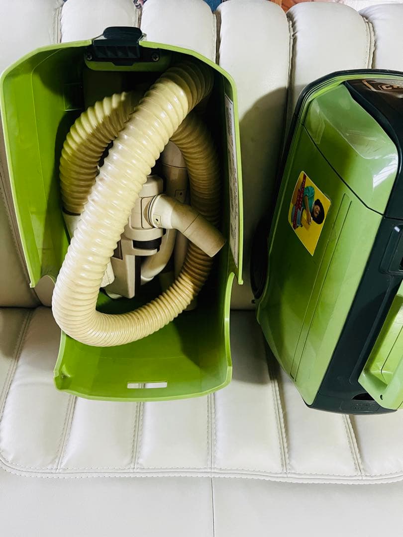 レトロ掃除機 日立 CV-8610 - メルカリ