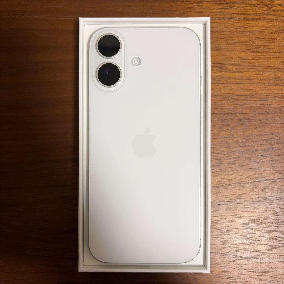 iPhone17 ホワイト 256GB 本体 Apple SIMフリー - メルカリ