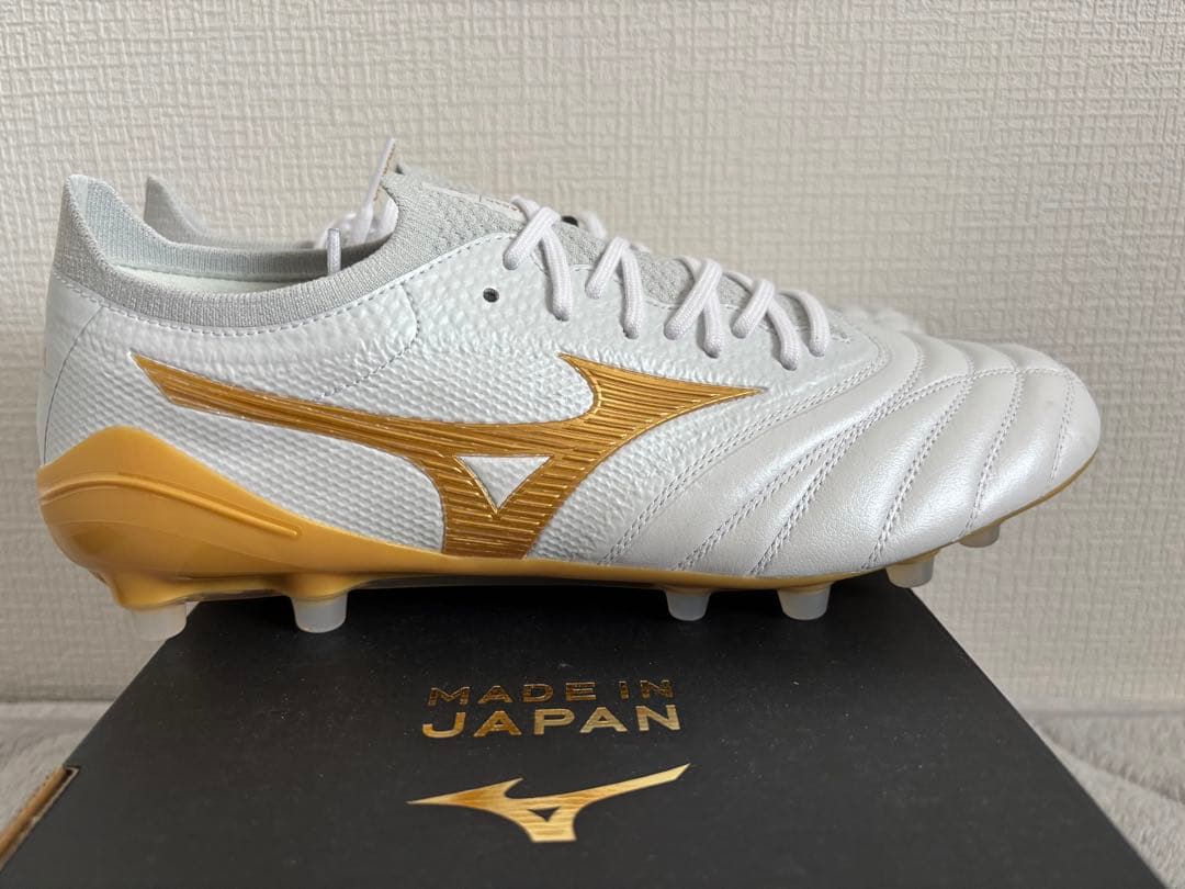 新品未使用:40周年限定記念カラー】モレリアネオ4βJAPAN - メルカリ