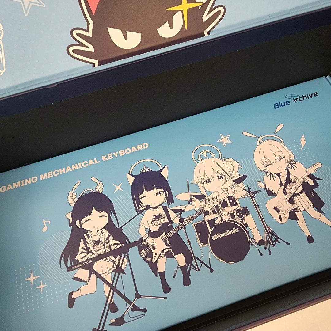 ☆期間限定☆ 韓国版ブルーアーカイブ はまじあき キーボードアクリル