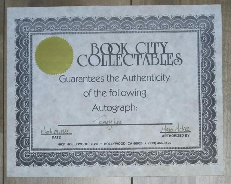 超レア！モトリー・クルー/トミー・リー　サイン入りジャンボ生写真（証書付）