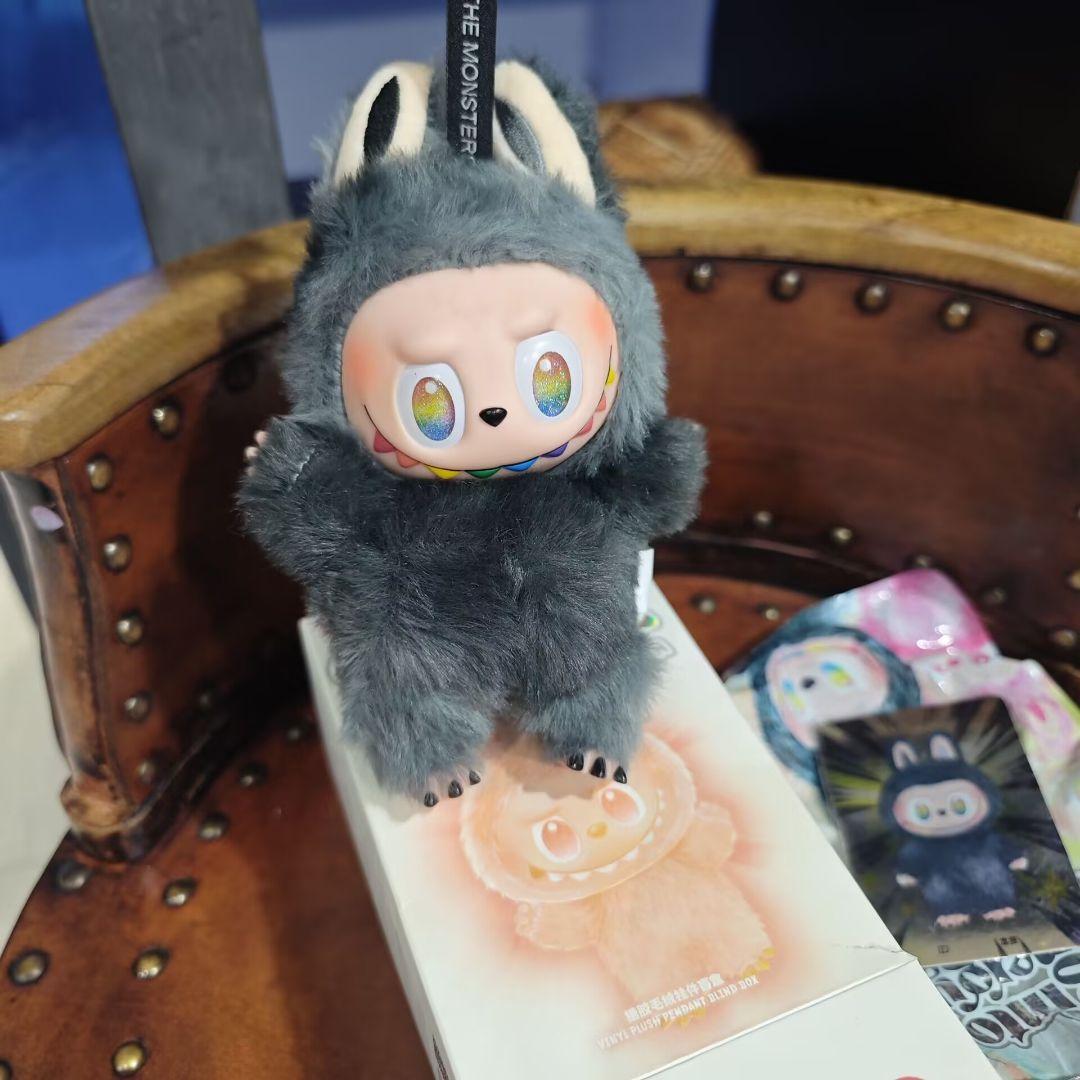 【正規品】POPMART LABUBU エナジー シークレット 超希少