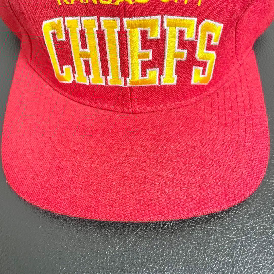 レア入手困難】NFL Kansas City Chiefs ビンテージキャップ - メルカリ