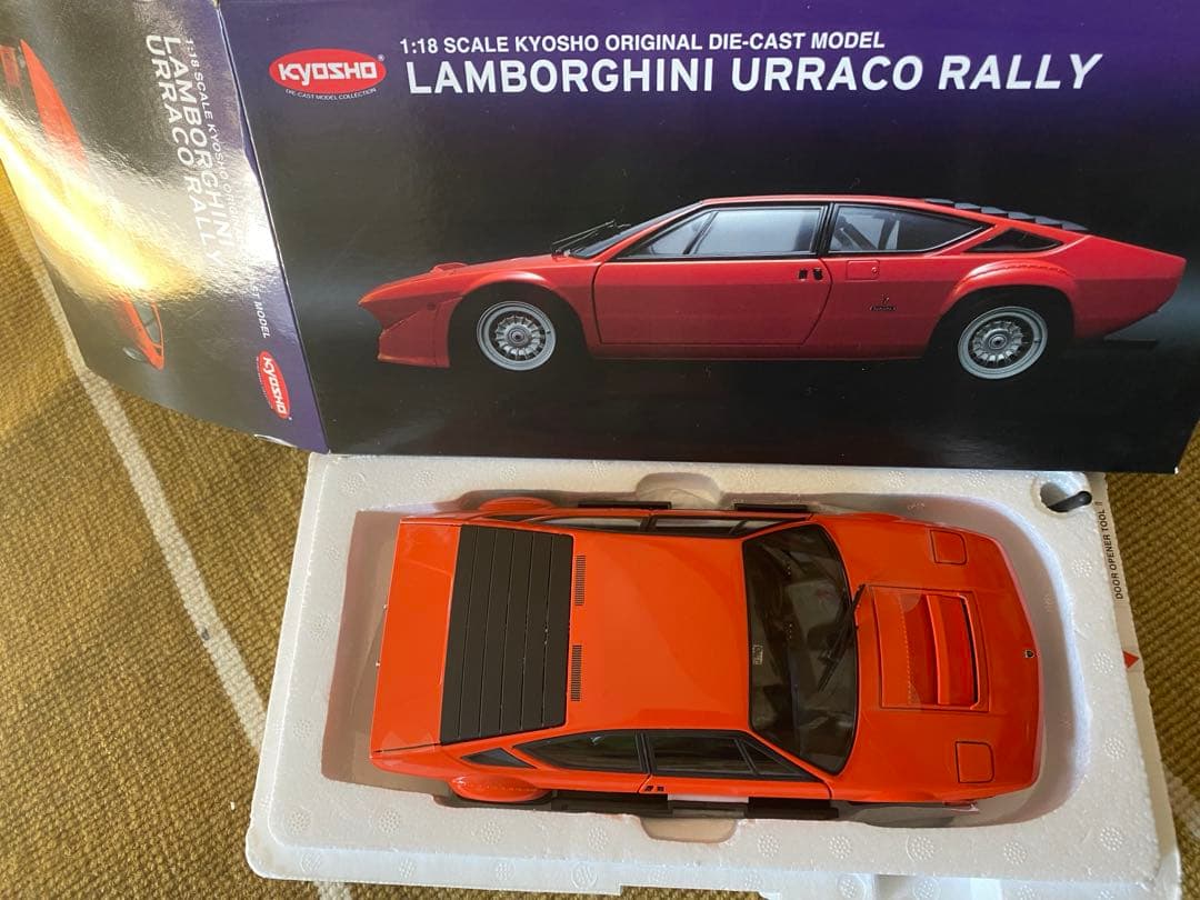値下げ不可　京商　ランボルギーニウラッコラリー　1/18