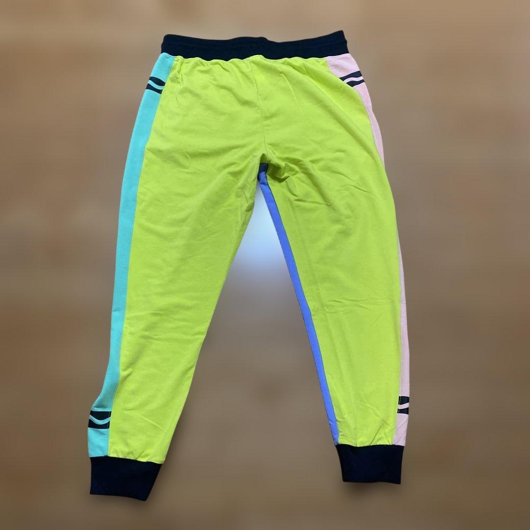 ズンバ正規品 ズボン - メルカリ