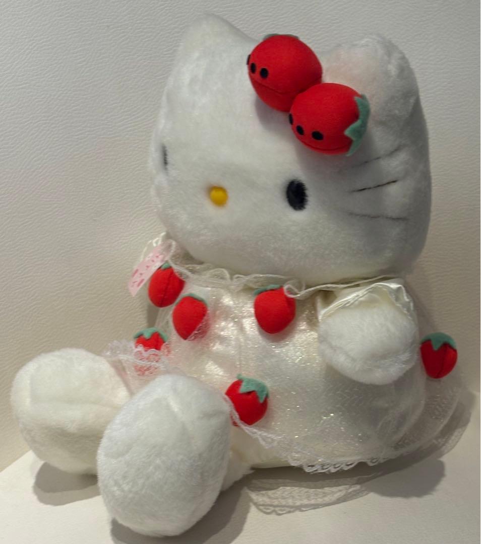 新品タグ付き 年代物 ハローキティ ぬいぐるみ いちご ドレス サンリオ
