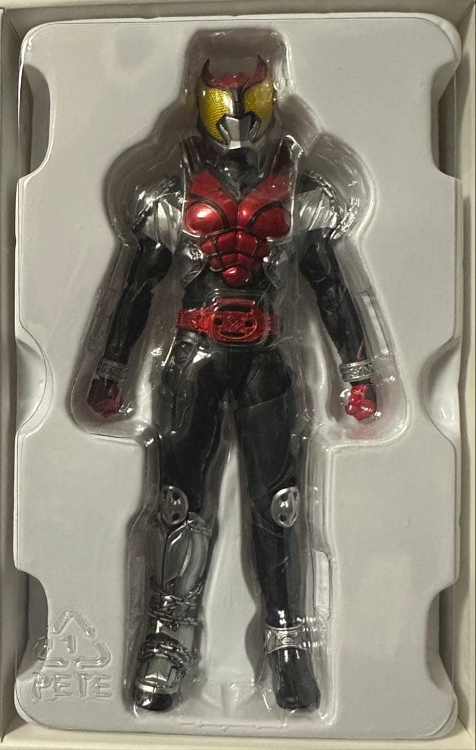 【未開封品/中古有】フィギュアーツ　仮面ライダーキバ　セット(画像準備中有)