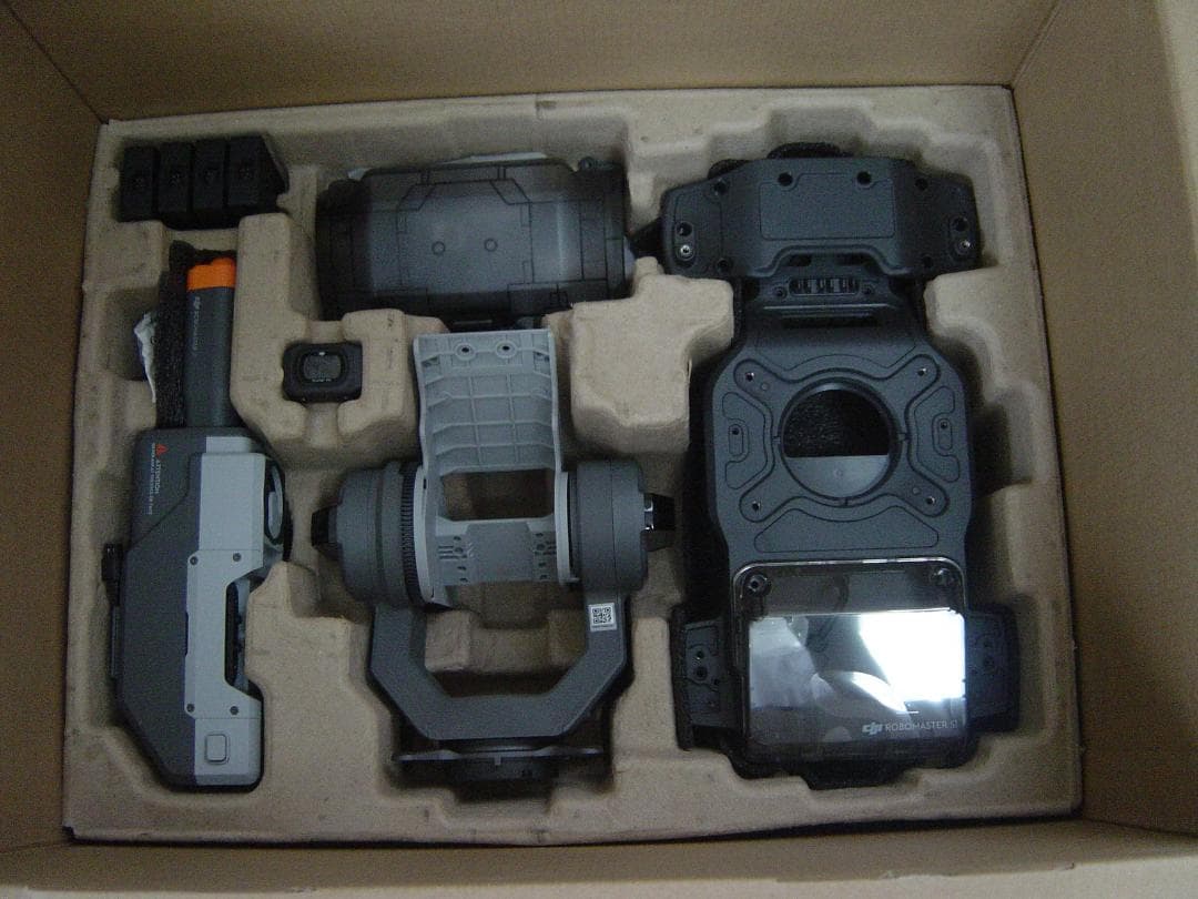 今ならおまけ付！！　DJI RoboMaster S1 (JP) 【未組み立て】