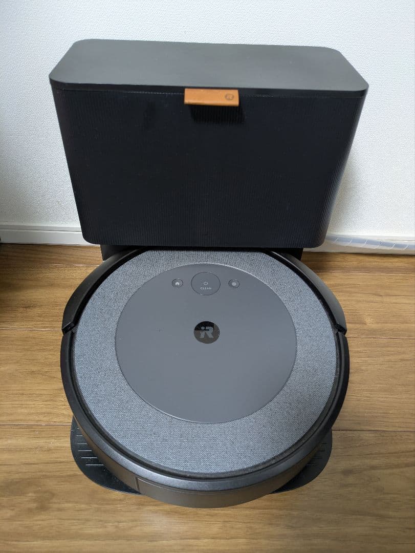 IROBOT ROOMBA i5+ ロボット掃除機 クリーンベース付 iRobot ロボット掃除機 Roomba（ルンバ）i5+【クリーンベース（自動