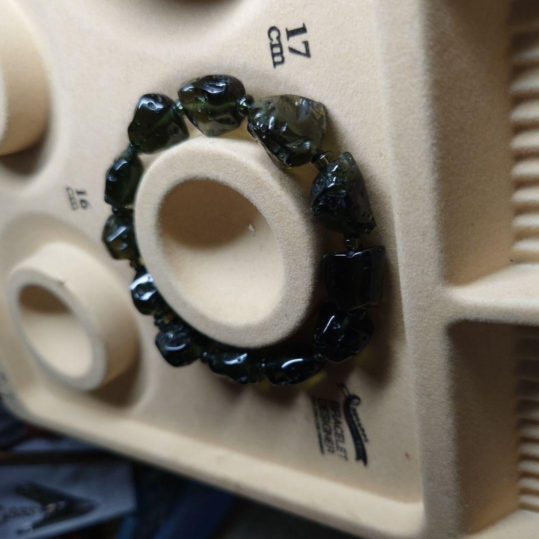 ☆バーディー様分☆最高品質モルダバイト　ナゲットラフカット 日本彩珠鑑別書付き