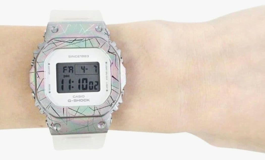Gショック 40周年記念 限定モデル (GM-S5640GEM-7JR) - メルカリ