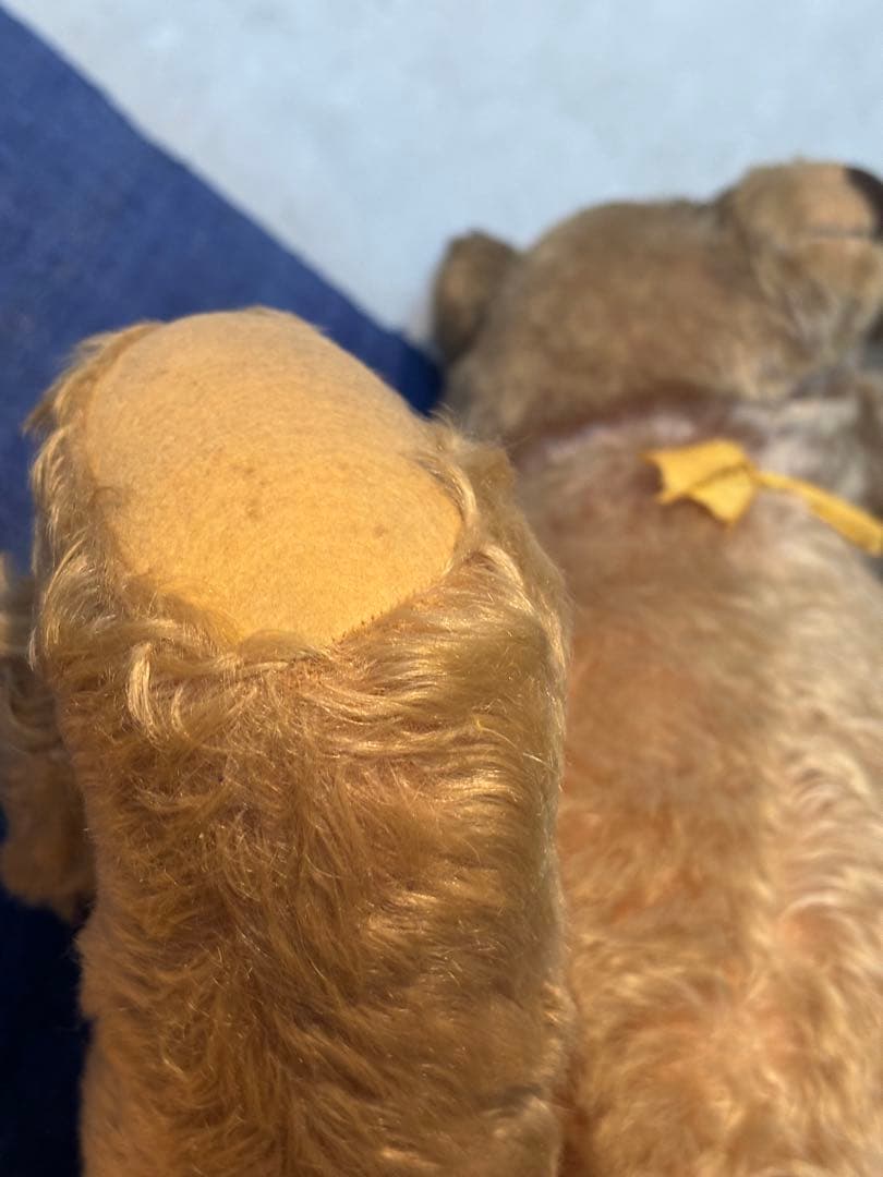 ヴィンテージ　テディベア　52㎝　お腹のところで鳴く　手足動く　黄リボンそのまま