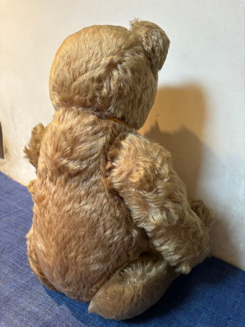 ヴィンテージ　テディベア　52㎝　お腹のところで鳴く　手足動く　黄リボンそのまま