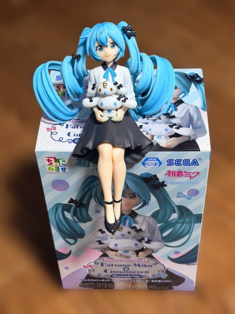 初音ミク フィギュア11点とグッズ12点セット まとめ売り - メルカリ