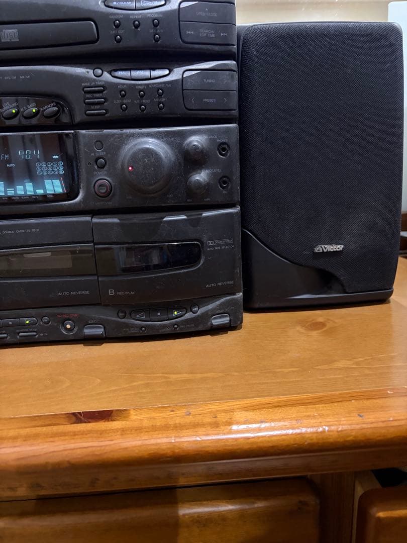 Victor コンポ FMラジオ CDカセットデッキ - メルカリ