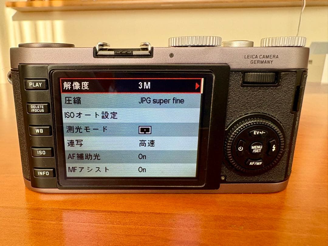 美品・動作確認済】Leica X1 スチールグレー オートレンズキャップ付