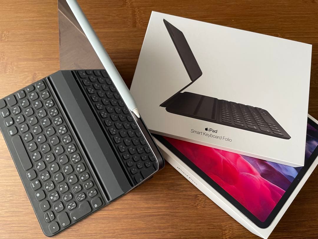 【美品】iPad Pro 11インチ(第2世代) Wi-Fi 256GB セット Amazon.co.jp: 【整備済み品】 Apple iPad Pro 11インチ (第2世代) Wi