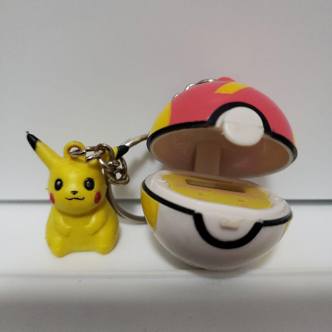ピカチュウ モンスターボール フィギュア 時計 キーホルダー レトロ