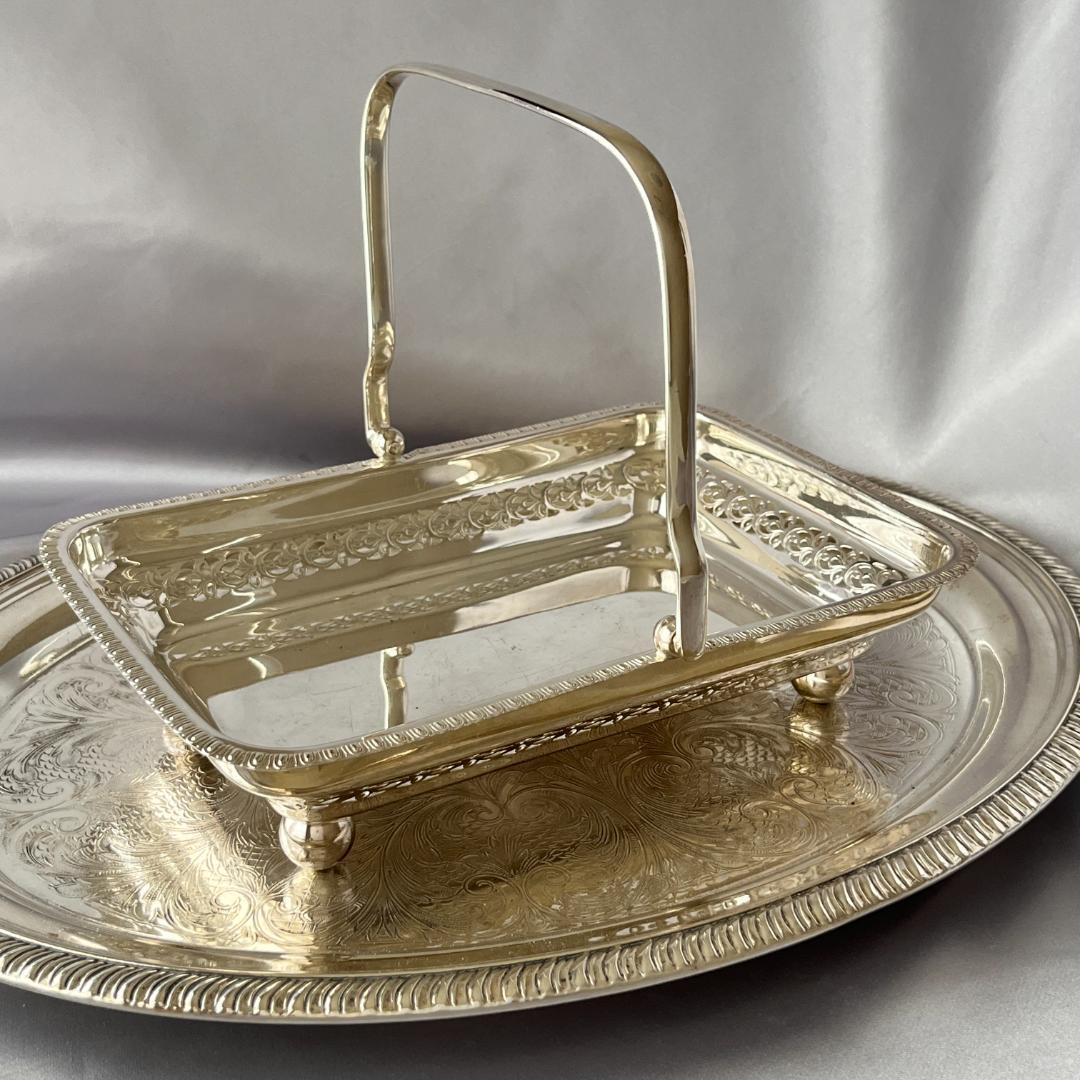 【英国】ピアスのバスケット / フルーツスタンド【シルバープレート】 英国のアンティークシルバープレート、持ち手が付いた銀のバスケット(k