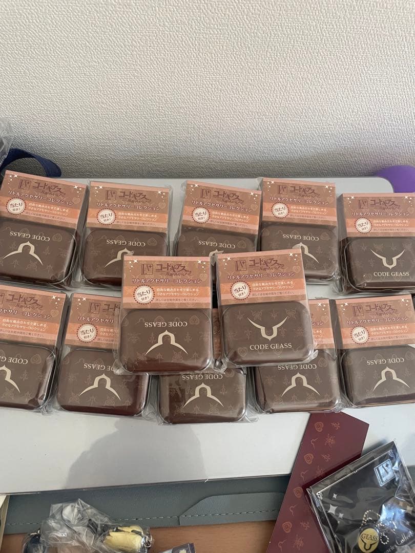 希少 コードギアス 反逆のルルーシュリトルアクセサリーコレクション 全12種