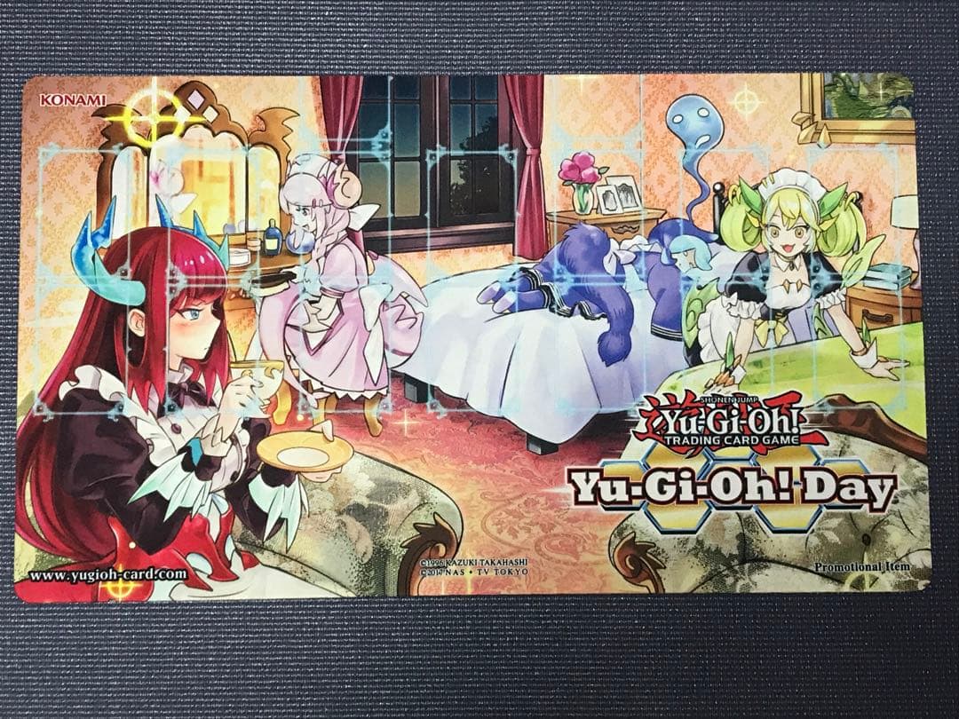 遊戯王 公式 yugiohday ドラゴンメイド プレイマット 海外