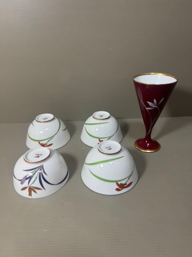 2185 香蘭社　ワインカップ1客　湯呑4客　金彩 有田焼の老舗-香蘭社オンラインショップ