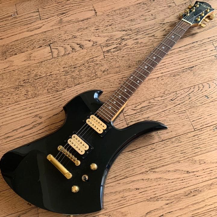 TARGET by FERNANDES モッキンバード 黒 hideモデル - メルカリ