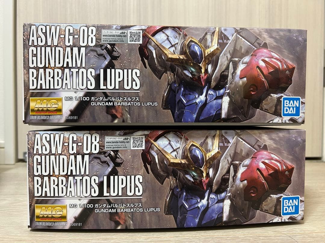 ガンプラ　MG 1/100 ガンダムバルバトスルプス　　2つ